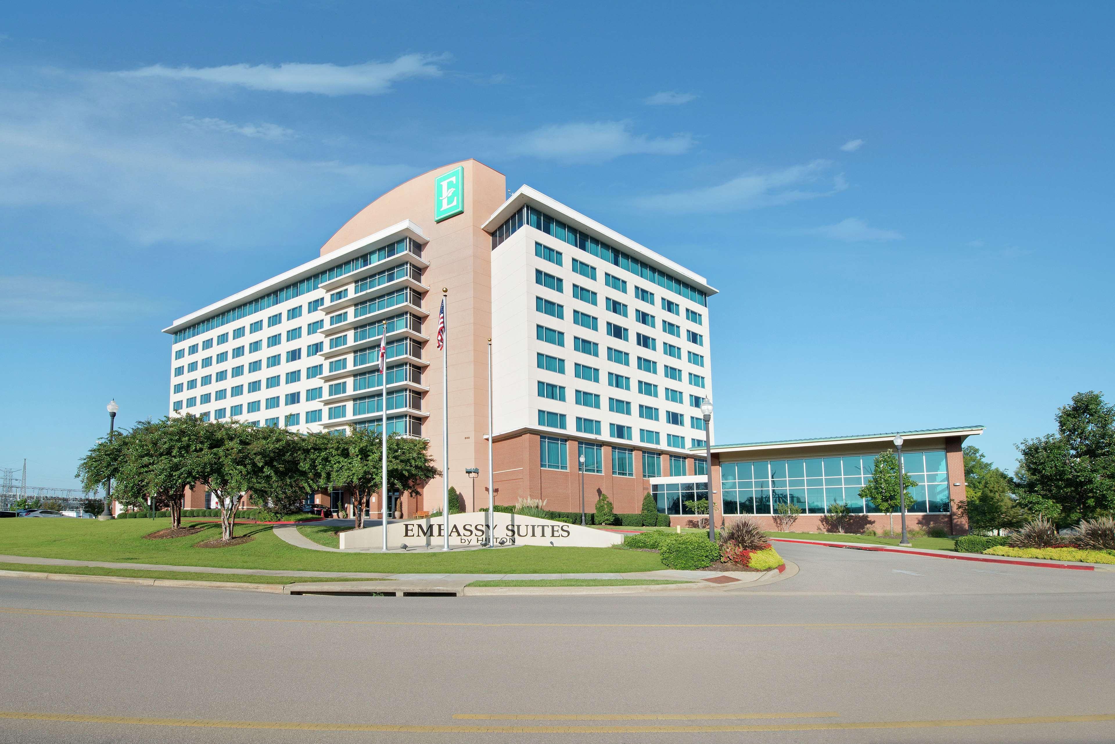 Embassy Suites Huntsville Exterior foto